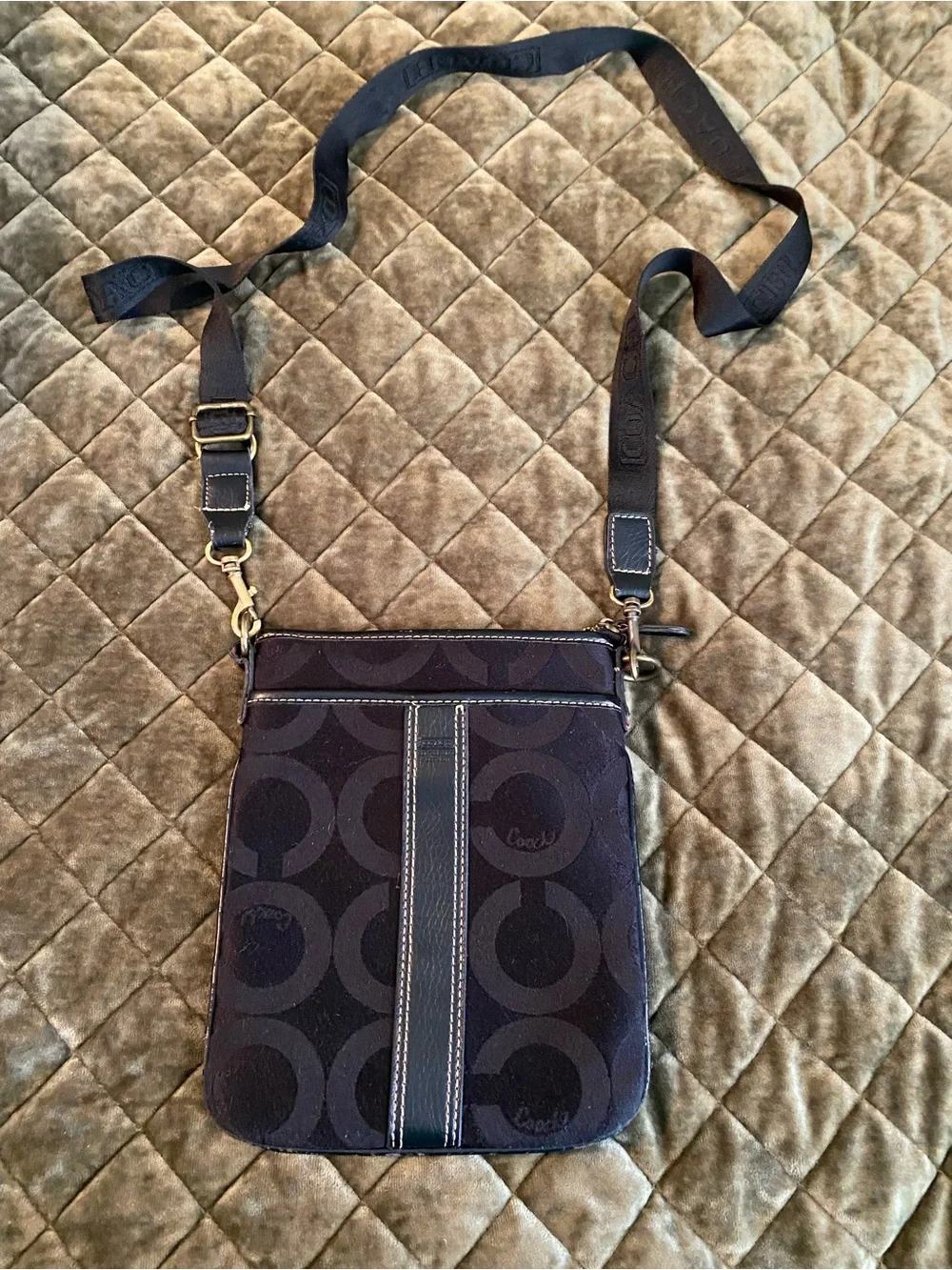 Coach Signature Crossbody Bag in Black
